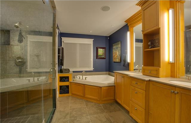 Homes for sale in New School Rochester MI 